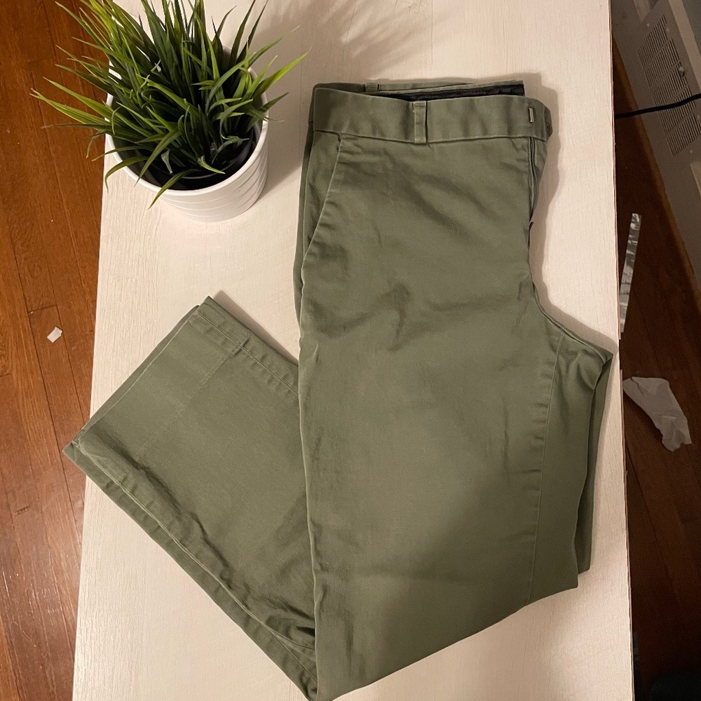 Banana Republic Olive Chinos, 6